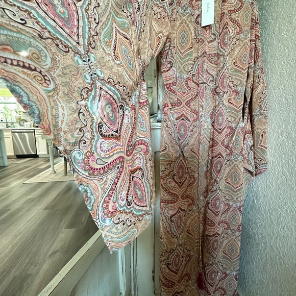 AAKAA Pink Paisley Bell Sleeve Long Kimono - Picture 6 of 6